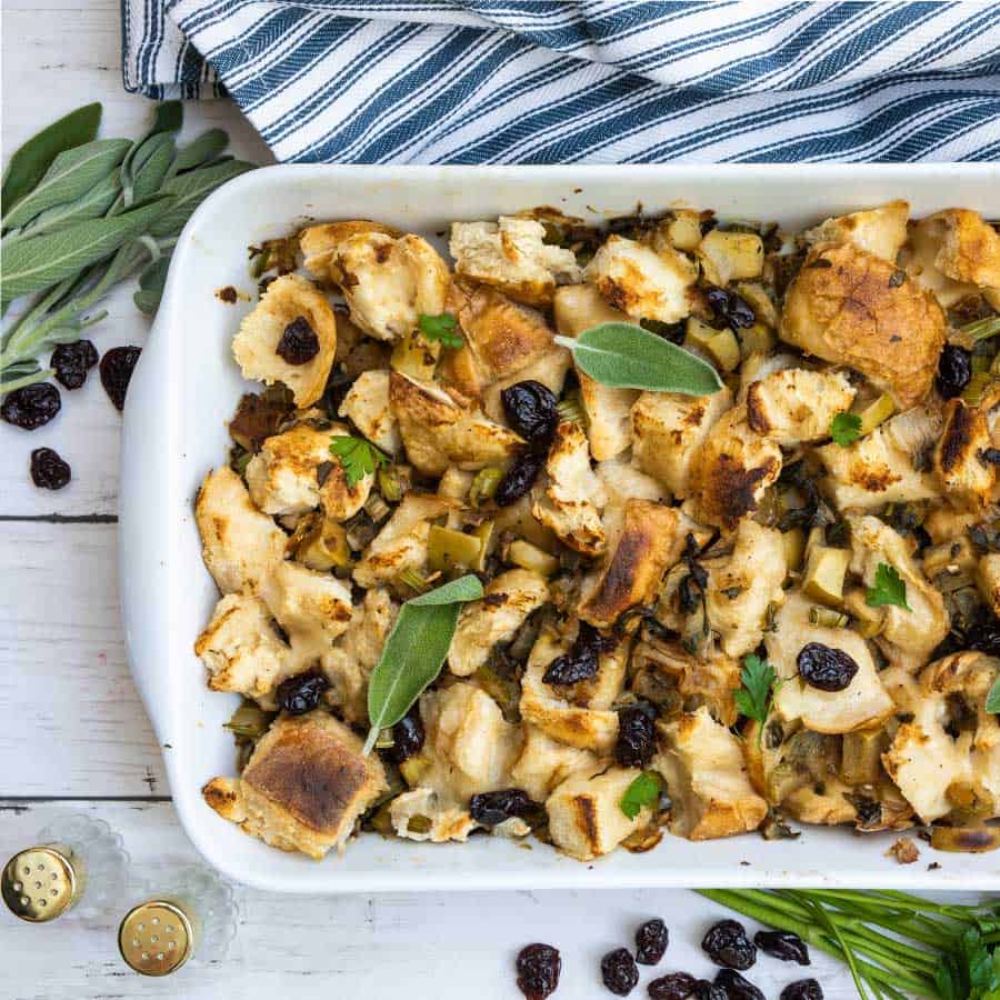 Plant-Based Apple Stuffing